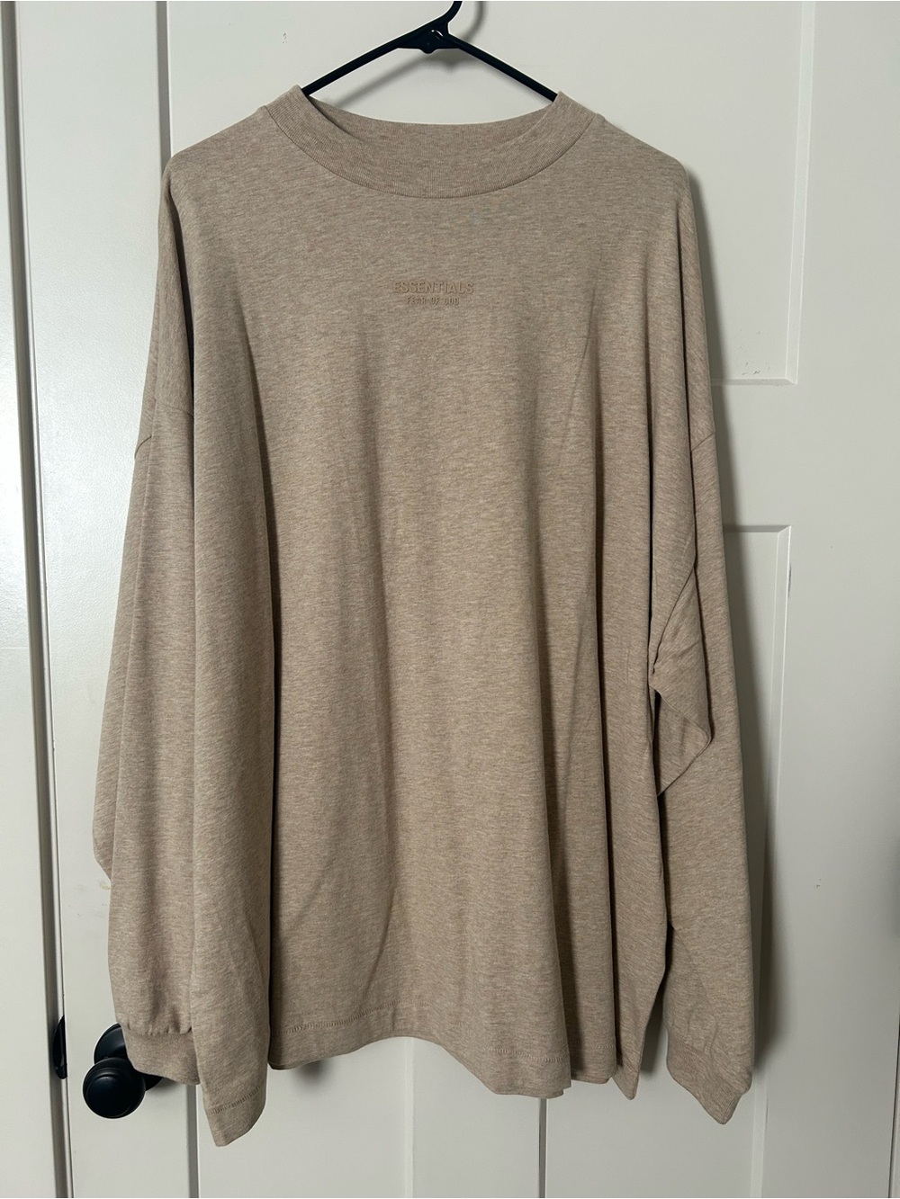 Men's Oversized Beige Crewneck Sweater Essentials Fear of God long sleeve shirt